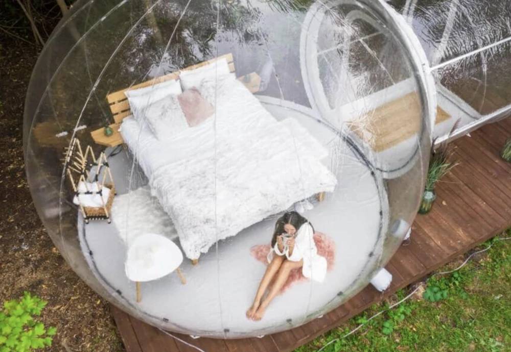 romantic bubble tent